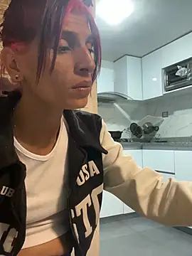 ImCrazzy élő XXX-chatje