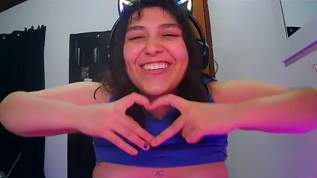 soysara15 Adlı Modelin Canlı XXX Sohbeti