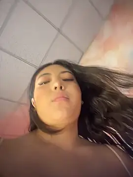 دردشة JustACutieXXX الجنسية المباشرة