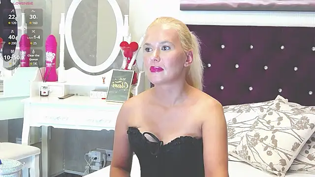 LilyFordn Live XXX chat