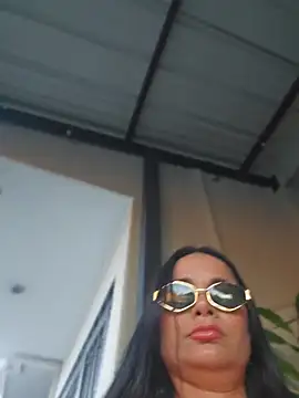 CataleyaRusso live XXX chat