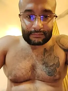 Luke__09 Live XXX Chat