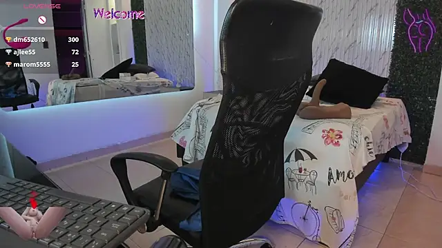 victoria_mooree Chat XXX live