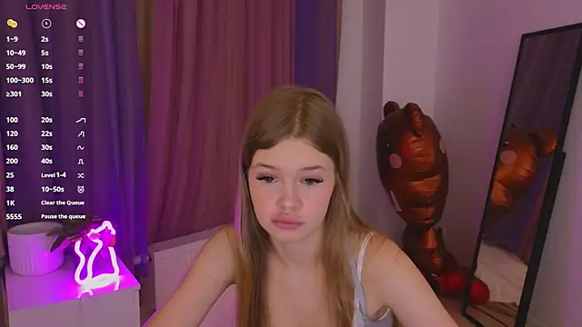 צ'אט XXX בשידור חי של belrinaa