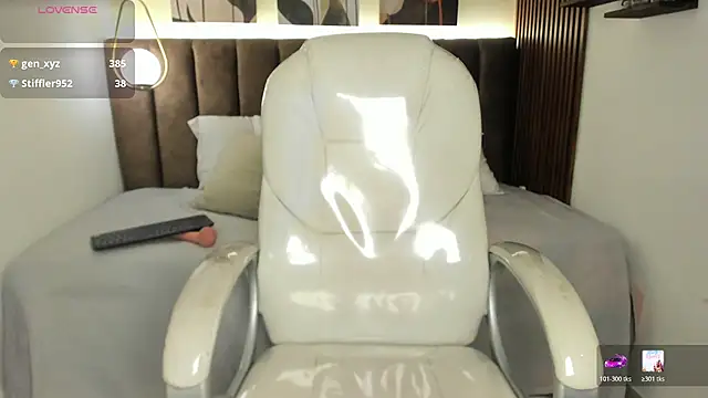 Bella18__'s Live XXX Chat