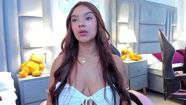 GabyMoreau Chat XXX in diretta
