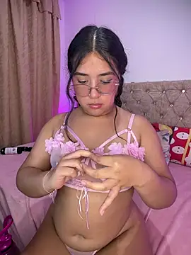 Živý XXX chat NikyBrookss