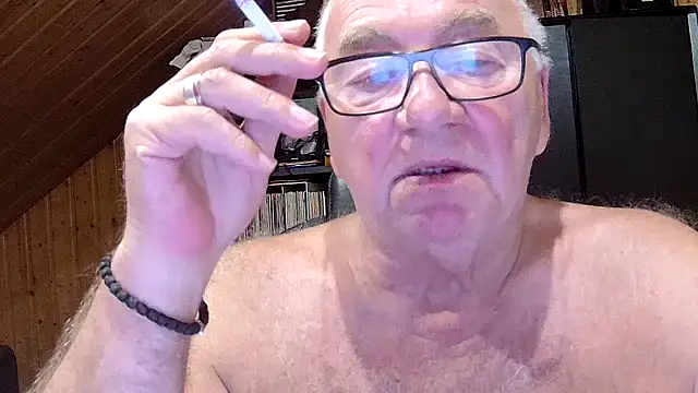 biggandybig Chat XXX live