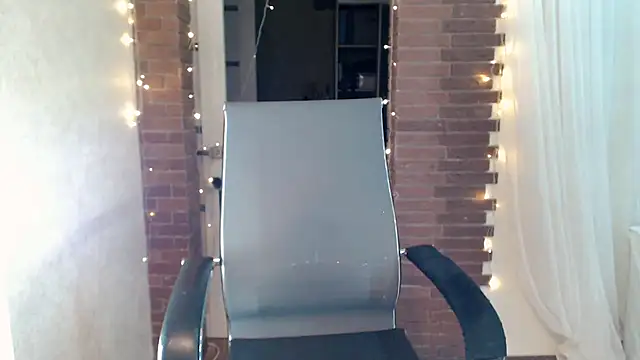 Živý XXX chat ms_kelarini