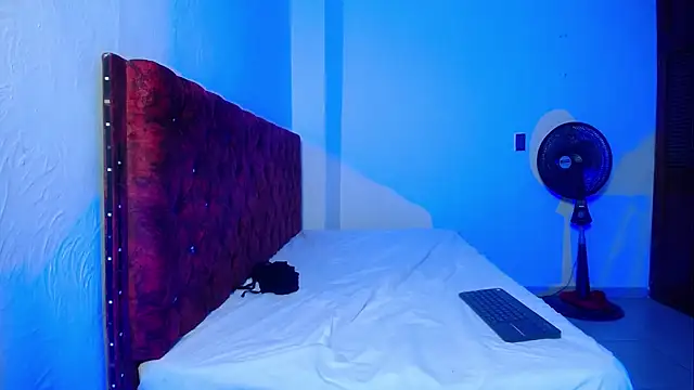 sweety_milk_'s Live XXX Chat