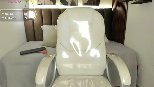 Bella18__'s Live XXX Chat