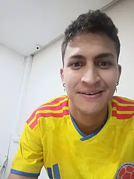 Show modela Axel_Romanov na web-kameri
