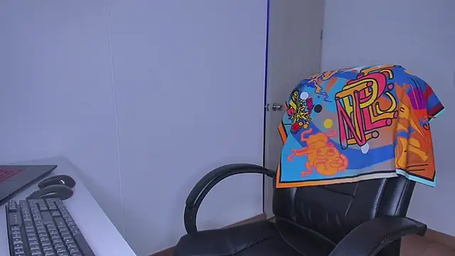 Lisegg_ – Naživo XXX chat