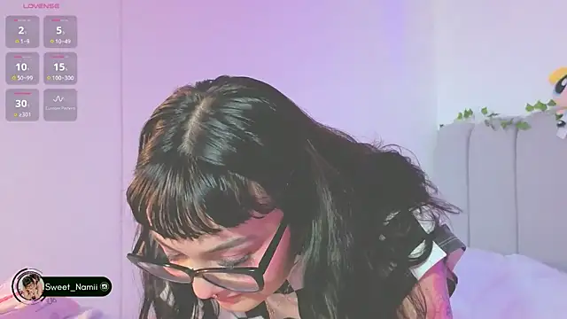 Sweet_Namii's Live XXX Chat