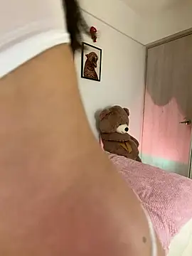 ZaraLuuv Adlı Modelin Canlı XXX Sohbeti