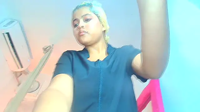 sofiacastillo01 即時 XXX 聊天