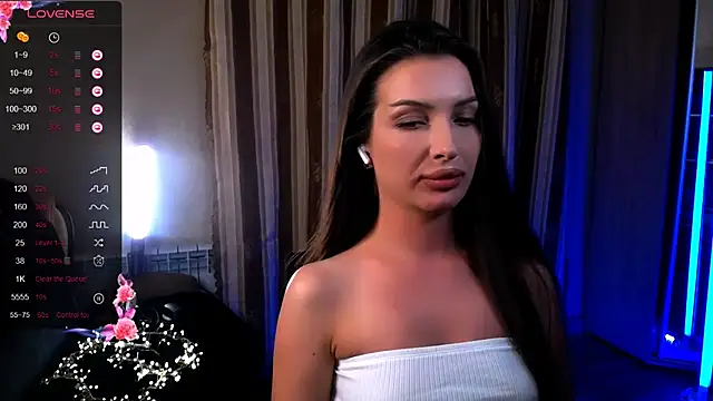 Živý XXX chat Laura_Bess