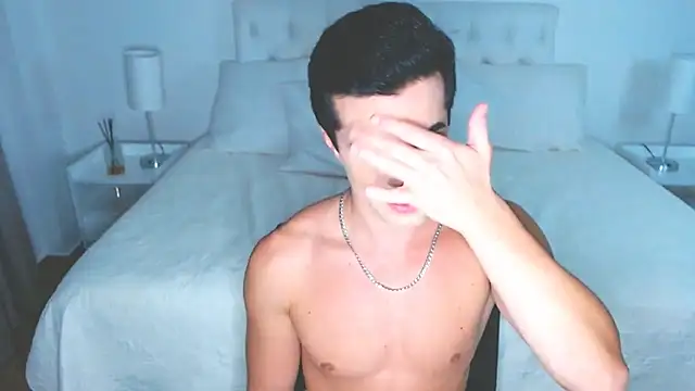 mr_hunterx XXX чат на живо