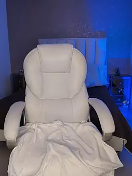 Онлайн чат XXX MaxCruz_
