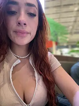 Chat XXX en directo de ariiel_