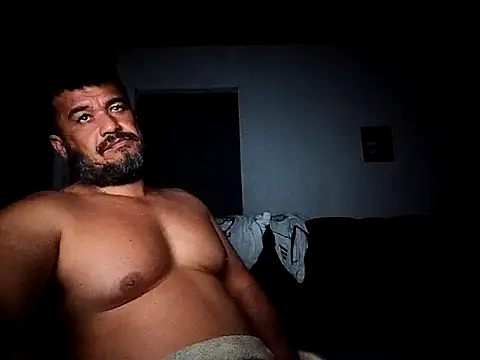 tarra122 Adlı Modelin Canlı XXX Sohbeti