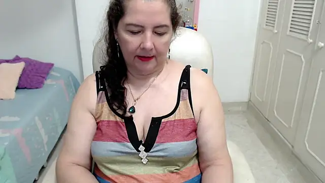 leonela_69: απευθείας συνομιλία ΧΧΧ