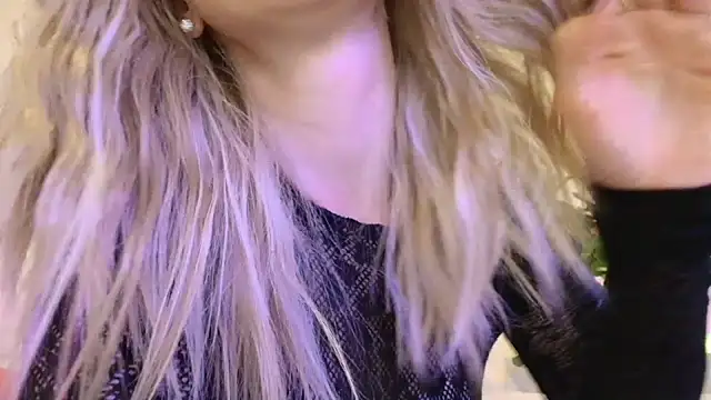 Velvet_kissx's Live XXX Chat