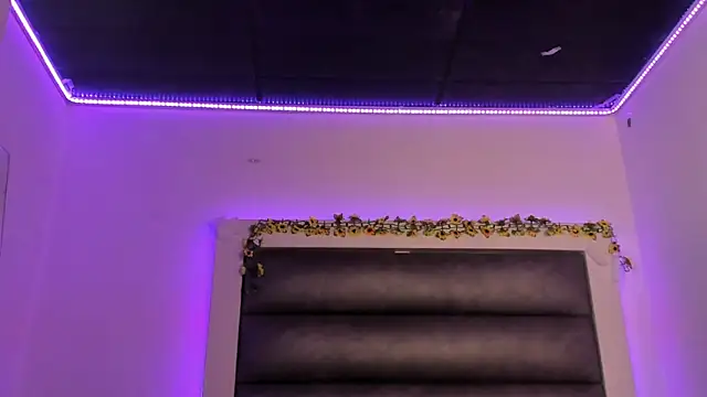 adhalee_js Chat XXX live