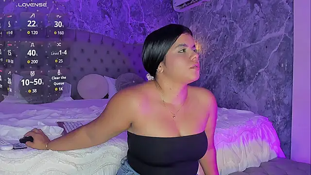 _PARISI_ Adlı Modelin Canlı XXX Sohbeti