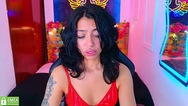 Chat XXX en directo de REDHOTTER_