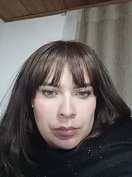 Valeria888 即時 XXX 聊天