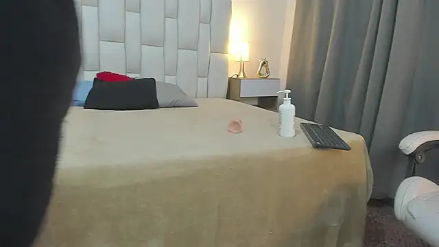 Camila_Gonzalez20 Live XXX-Chat