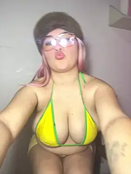 Czat XXX na żywo – Deliciousbaby22
