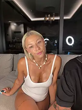 SexOnMyLvL Pertunjukan Webcam