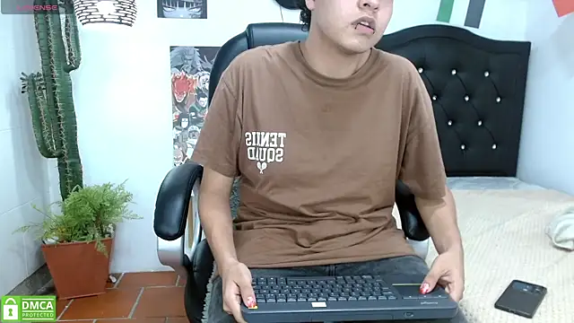 Онлайн чат XXX ethan_cortes