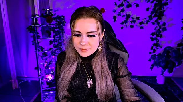 Kumiho_7777 Adlı Modelin Canlı XXX Sohbeti