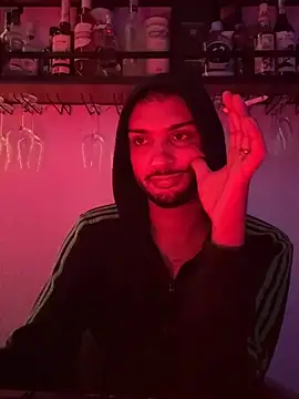 Živý XXX chat Gipsyboysteve