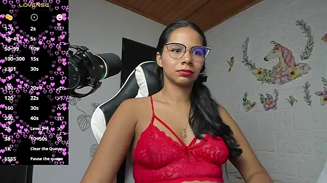 Chatroom XXX en direct de alisson_hoffman05