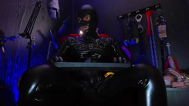 XXX chat uživo modela Master_Connor_BDSM