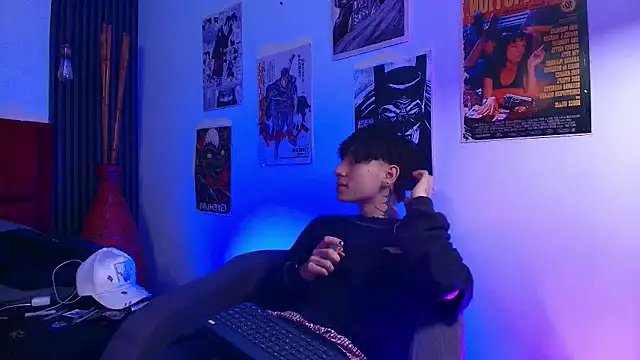 BLAKE___01 Chat XXX live