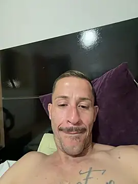 MeladoDiMel's Live XXX Chat