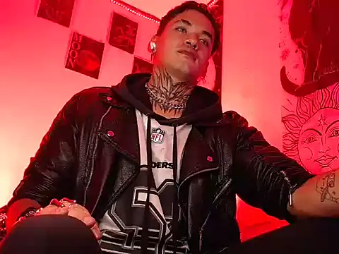 AlecBanne_ élő XXX-chatje
