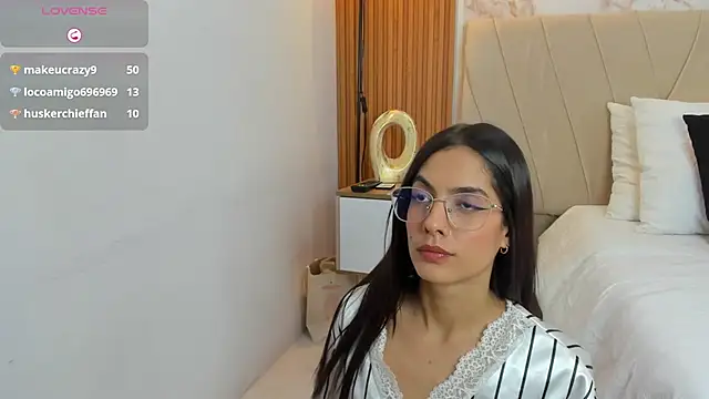 Živý XXX chat j_belle_