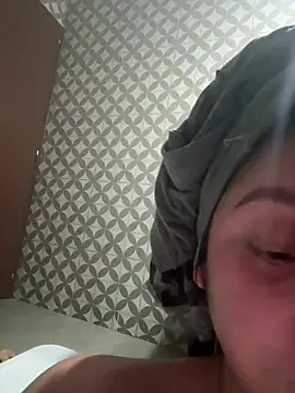 Sarah_miaa XXX чат на живо