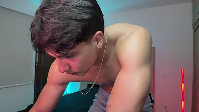הופעת וובקאם של CHRIS_MORGAN1