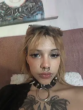elisabethflores' Live XXX Chat