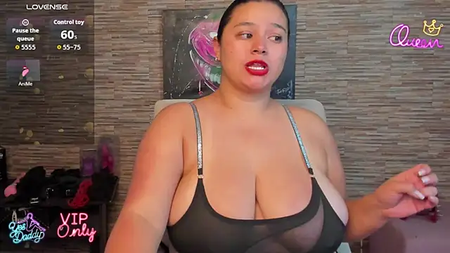 alice_cullenbbw's Live XXX Chat