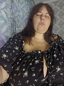 צ'אט XXX בשידור חי של I_GODDESS