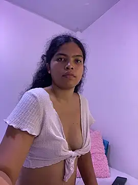ms_ivanna's Live XXX Chat