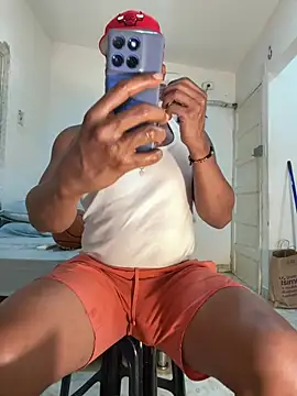 bigdick211292 网络视讯表演